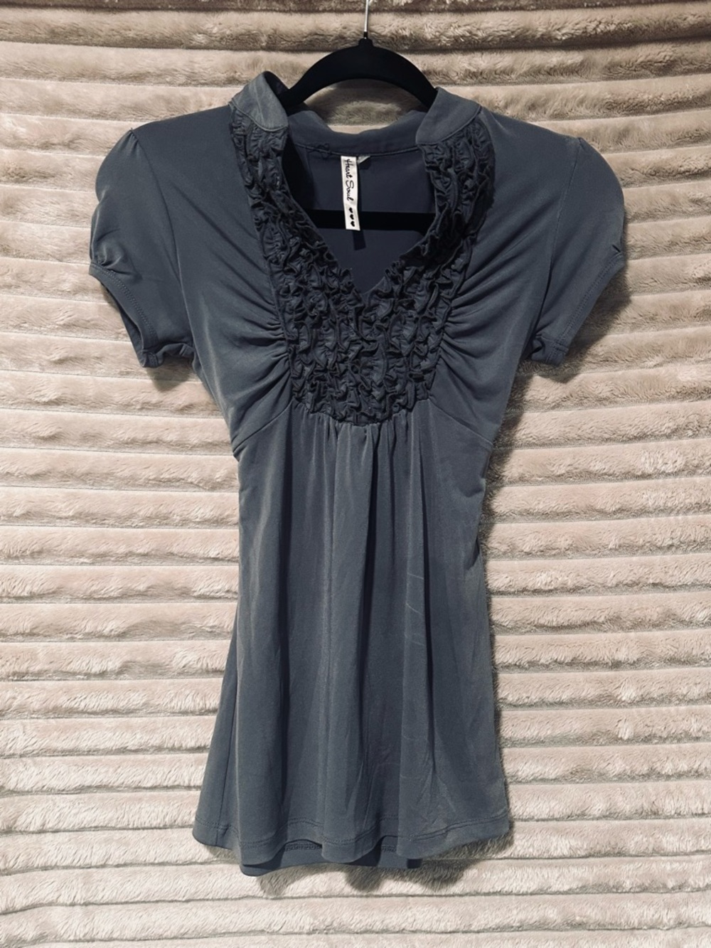 Heart Soul Slate Gray Short Sleeve Ruffled V-Neck Top